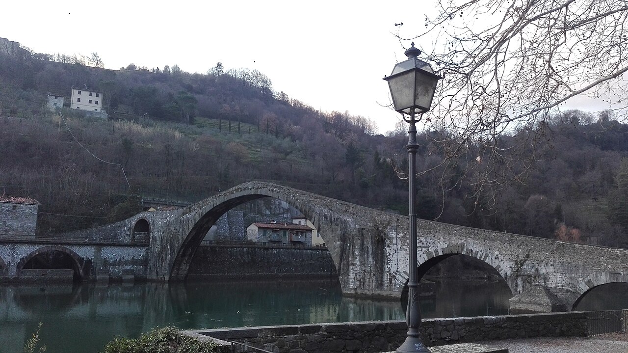 Ponte del Diavolo, Borgo a Mozzano