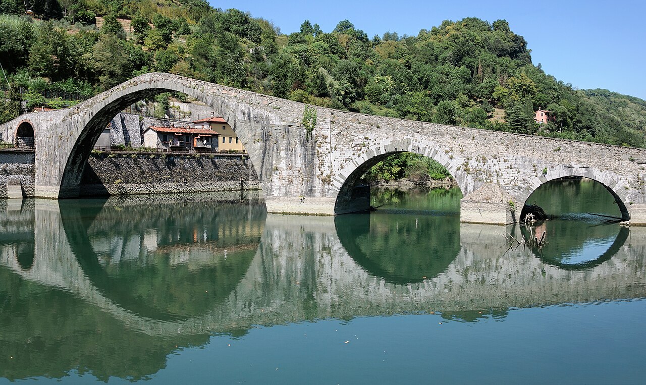 Ponte del Diavolo, Borgo a Mozzano