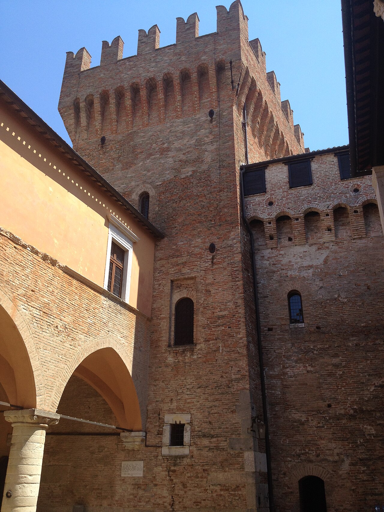 Rocca di Gradara, Gradara