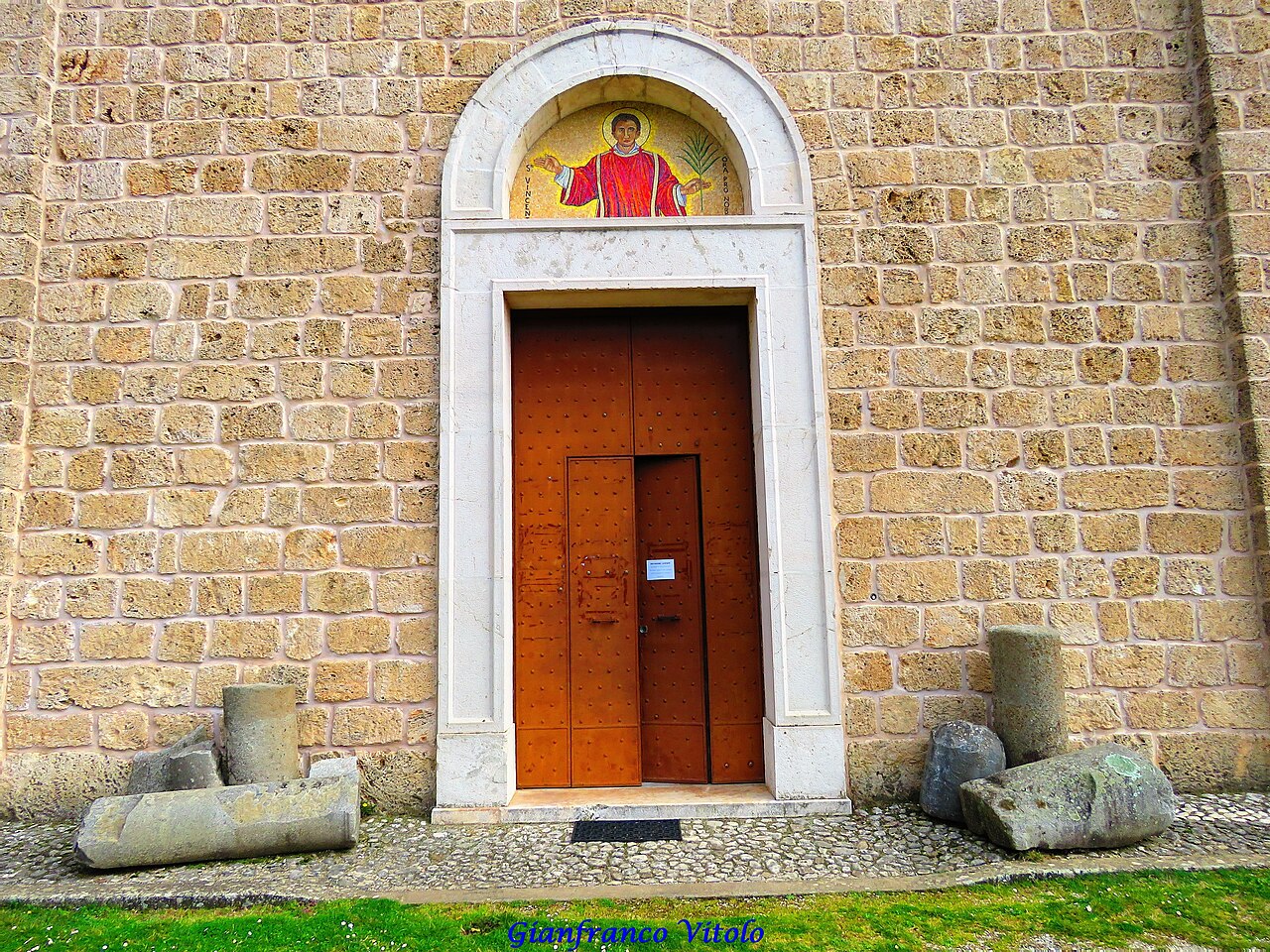 San Vincenzo al Volturno, Castel San Vincenzo