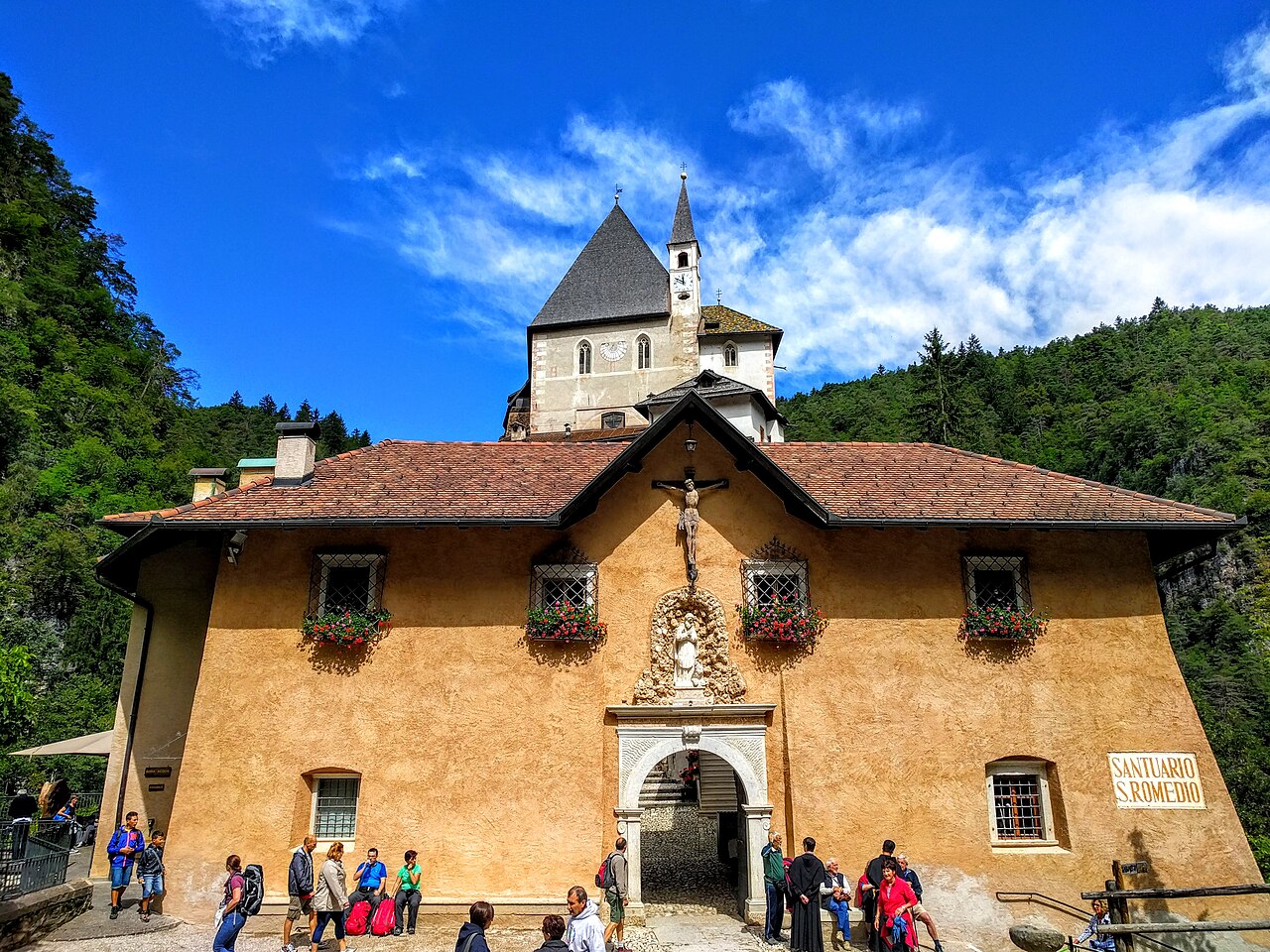San Romedio, Sanzeno