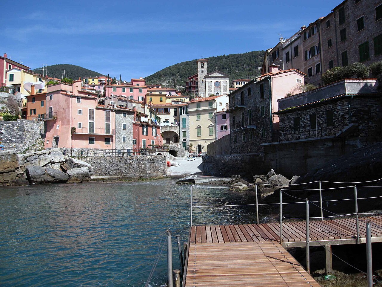 Tellaro, Lerici