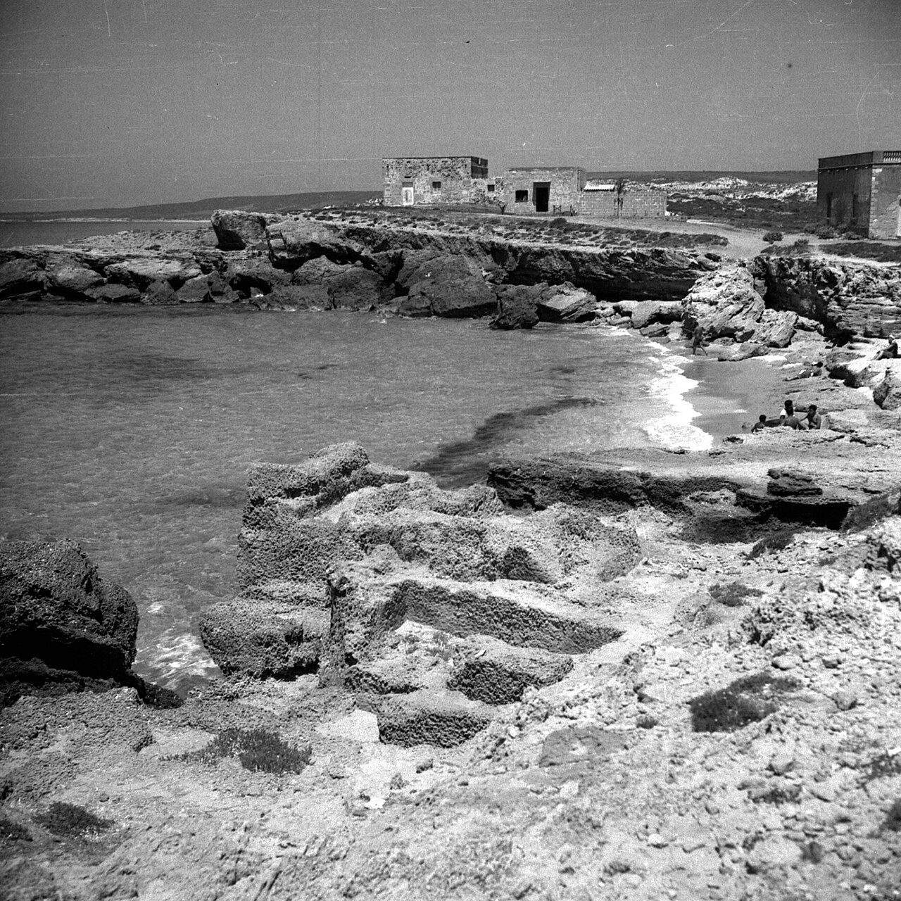 Tharros, Cabras